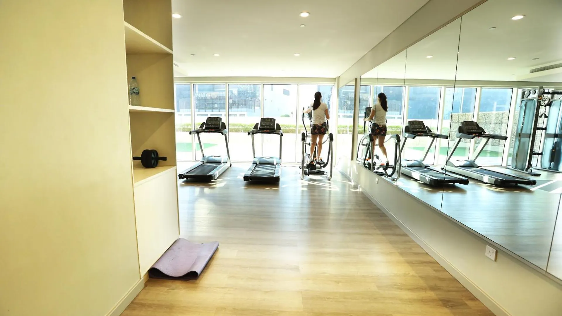 Apartment Brown Stone - City & Canal View Reva Dubai