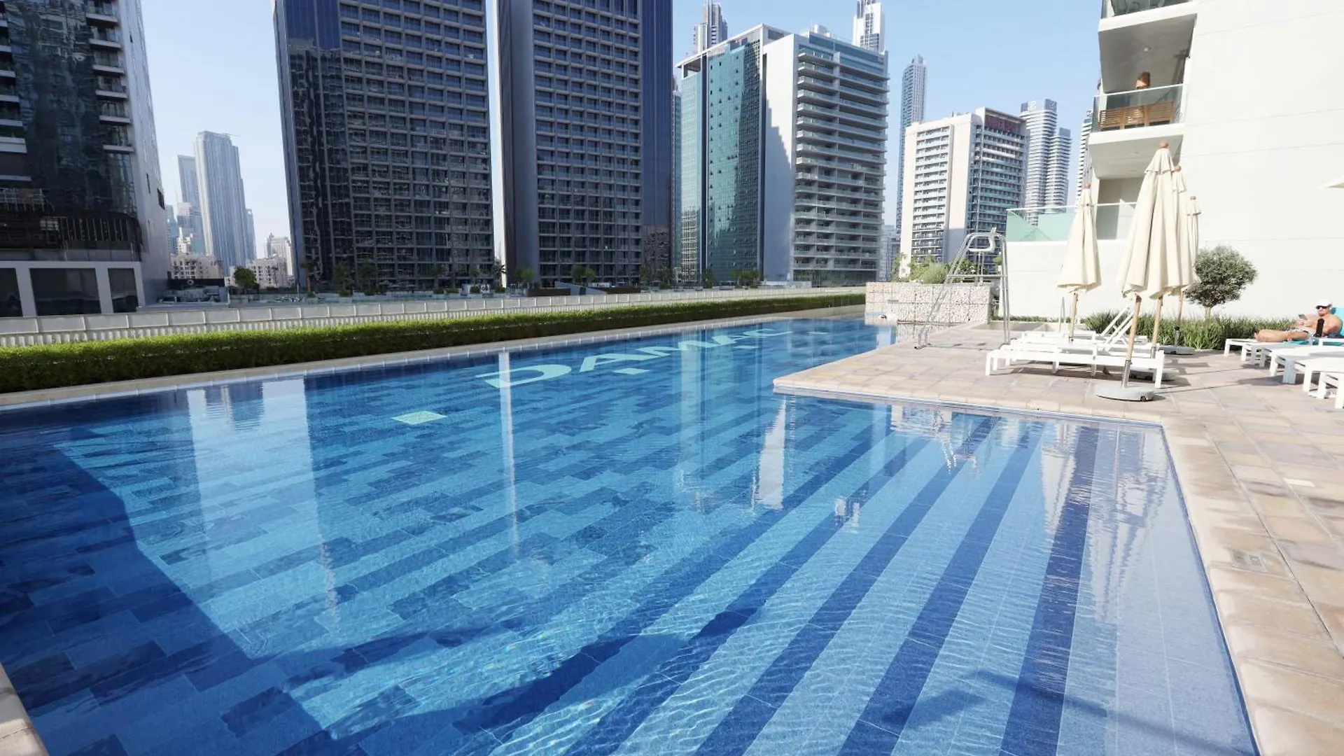 Apartment Brown Stone - City & Canal View Reva Dubai