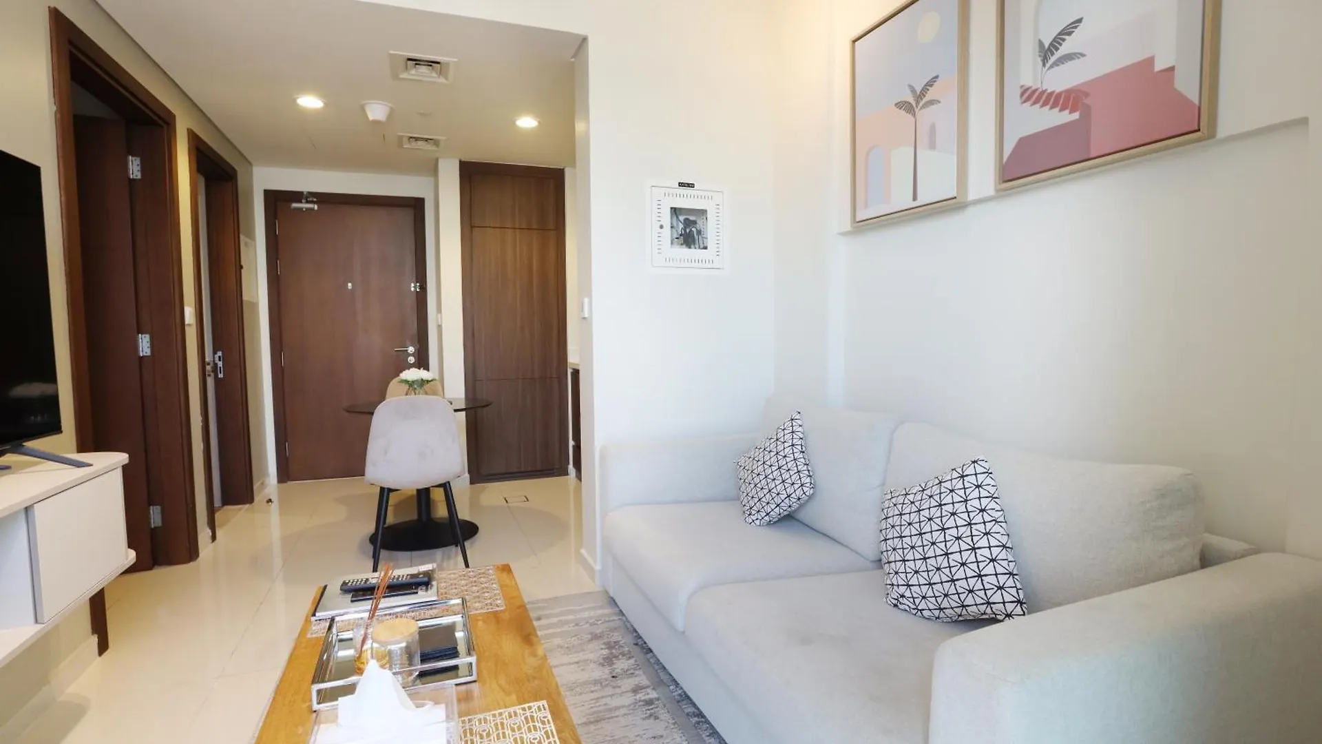 Brown Stone - City & Canal View Reva Dubai 0*,