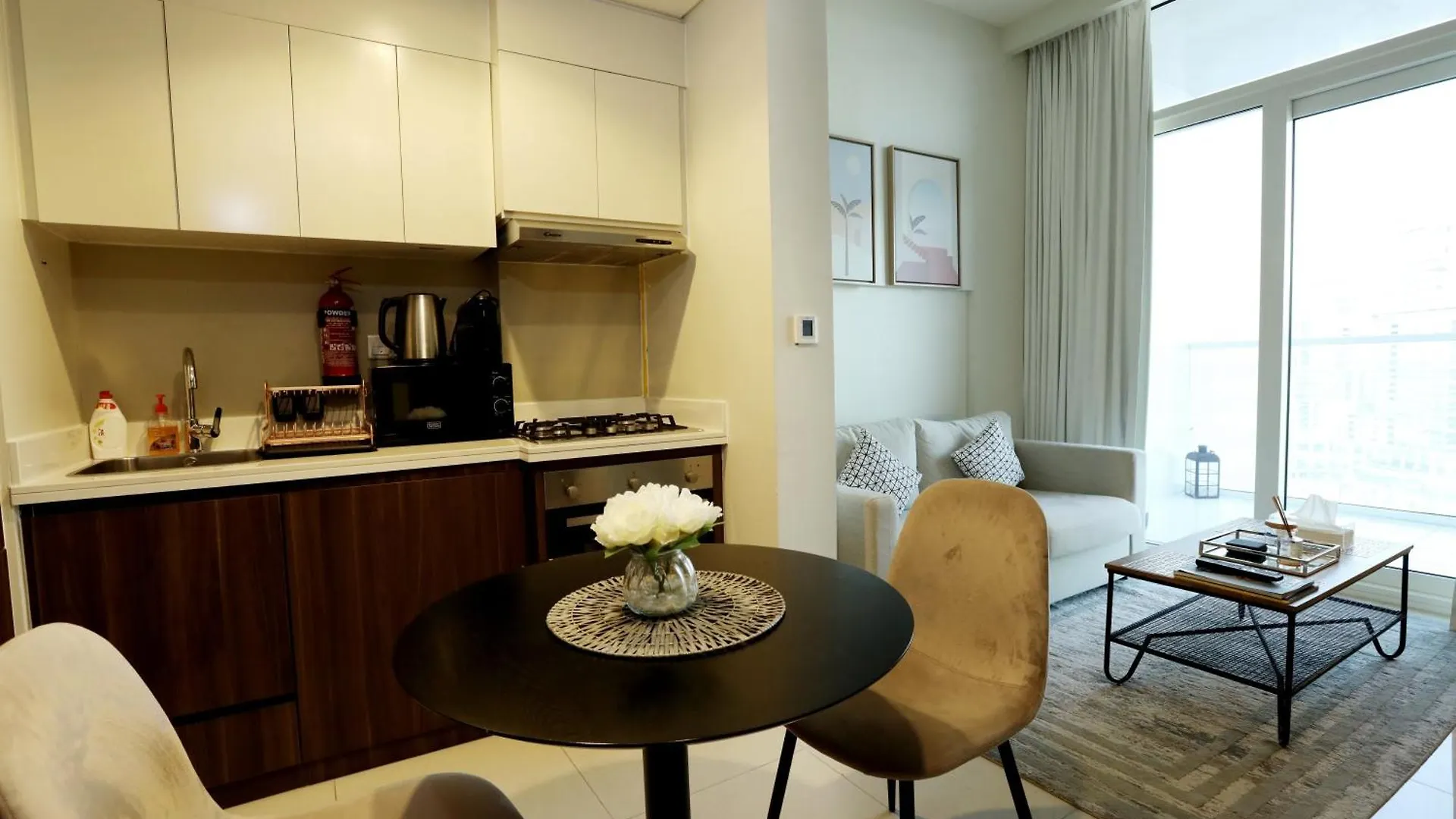 Brown Stone - City & Canal View Reva Dubai Appartement